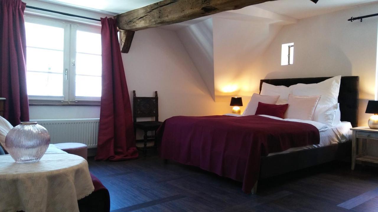 Manoir -1654- Historisch Schlafen In Monschaus Altstadt Kültér fotó