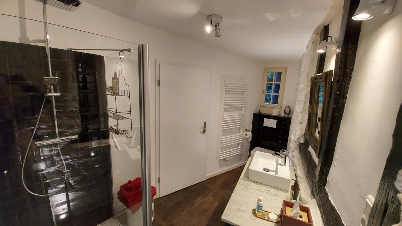 Manoir -1654- Historisch Schlafen In Monschaus Altstadt Kültér fotó